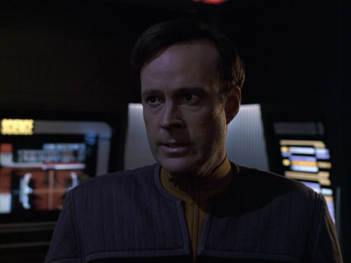 extant_StarTrek_VOY_6x10-Pathfinder_03049.jpg