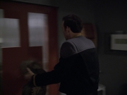 Filename=extant_StarTrek_VOY_6x10-Pathfinder_00029.jpg
Filesize=109KiB
Dimensions=1200x900
Date added=Dec 28, 2019 extant_StarTrek_VOY_6x10-Pathfinder_00029.jpg