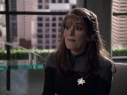 Filename=extant_StarTrek_VOY_6x10-Pathfinder_00231.jpg
Filesize=186KiB
Dimensions=1200x900
Date added=Dec 28, 2019 extant_StarTrek_VOY_6x10-Pathfinder_00231.jpg
