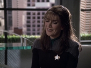 Filename=extant_StarTrek_VOY_6x10-Pathfinder_00239.jpg
Filesize=182KiB
Dimensions=1200x900
Date added=Dec 28, 2019 extant_StarTrek_VOY_6x10-Pathfinder_00239.jpg