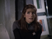 Filename=extant_StarTrek_VOY_6x10-Pathfinder_00472.jpg
Filesize=157KiB
Dimensions=1200x900
Date added=Dec 28, 2019 extant_StarTrek_VOY_6x10-Pathfinder_00472.jpg