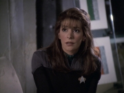 Filename=extant_StarTrek_VOY_6x10-Pathfinder_00483.jpg
Filesize=159KiB
Dimensions=1200x900
Date added=Dec 28, 2019 extant_StarTrek_VOY_6x10-Pathfinder_00483.jpg