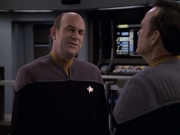 extant_StarTrek_VOY_6x10-Pathfinder_00607.jpg