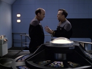 Filename=extant_StarTrek_VOY_6x10-Pathfinder_00682.jpg
Filesize=172KiB
Dimensions=1200x900
Date added=Dec 28, 2019 extant_StarTrek_VOY_6x10-Pathfinder_00682.jpg