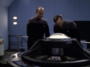 Filename=extant_StarTrek_VOY_6x10-Pathfinder_00725.jpg
Filesize=154KiB
Dimensions=1200x900
Date added=Dec 28, 2019 extant_StarTrek_VOY_6x10-Pathfinder_00725.jpg