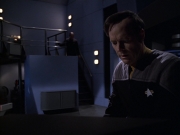 Filename=extant_StarTrek_VOY_6x10-Pathfinder_00783.jpg
Filesize=131KiB
Dimensions=1200x900
Date added=Dec 28, 2019 extant_StarTrek_VOY_6x10-Pathfinder_00783.jpg