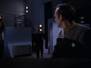 Filename=extant_StarTrek_VOY_6x10-Pathfinder_00787.jpg
Filesize=133KiB
Dimensions=1200x900
Date added=Dec 28, 2019 extant_StarTrek_VOY_6x10-Pathfinder_00787.jpg