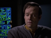 extant_StarTrek_VOY_6x10-Pathfinder_00833.jpg