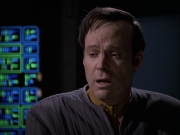extant_StarTrek_VOY_6x10-Pathfinder_00835.jpg