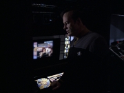 extant_StarTrek_VOY_6x10-Pathfinder_00897.jpg