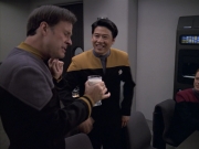 extant_StarTrek_VOY_6x10-Pathfinder_00934.jpg
