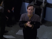 extant_StarTrek_VOY_6x10-Pathfinder_01327.jpg