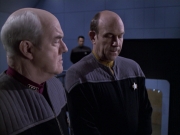extant_StarTrek_VOY_6x10-Pathfinder_01375.jpg