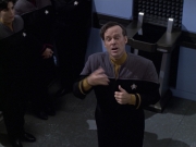 extant_StarTrek_VOY_6x10-Pathfinder_01385.jpg