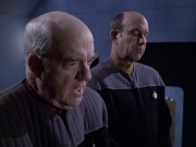 extant_StarTrek_VOY_6x10-Pathfinder_01459.jpg