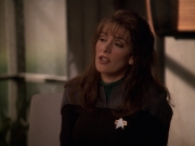 Filename=extant_StarTrek_VOY_6x10-Pathfinder_01554.jpg
Filesize=138KiB
Dimensions=1200x900
Date added=Dec 28, 2019 extant_StarTrek_VOY_6x10-Pathfinder_01554.jpg
