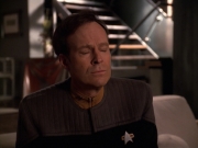 Filename=extant_StarTrek_VOY_6x10-Pathfinder_01574.jpg
Filesize=155KiB
Dimensions=1200x900
Date added=Dec 28, 2019 extant_StarTrek_VOY_6x10-Pathfinder_01574.jpg
