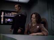 Filename=extant_StarTrek_VOY_6x10-Pathfinder_01641.jpg
Filesize=160KiB
Dimensions=1200x900
Date added=Dec 28, 2019 extant_StarTrek_VOY_6x10-Pathfinder_01641.jpg