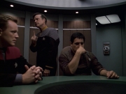 Filename=extant_StarTrek_VOY_6x10-Pathfinder_01660.jpg
Filesize=163KiB
Dimensions=1200x900
Date added=Dec 28, 2019 extant_StarTrek_VOY_6x10-Pathfinder_01660.jpg