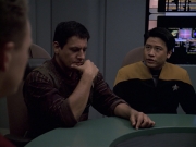 Filename=extant_StarTrek_VOY_6x10-Pathfinder_01663.jpg
Filesize=166KiB
Dimensions=1200x900
Date added=Dec 28, 2019 extant_StarTrek_VOY_6x10-Pathfinder_01663.jpg