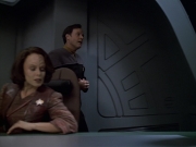 Filename=extant_StarTrek_VOY_6x10-Pathfinder_01698.jpg
Filesize=133KiB
Dimensions=1200x900
Date added=Dec 28, 2019 extant_StarTrek_VOY_6x10-Pathfinder_01698.jpg