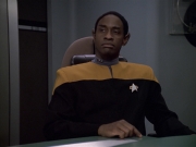 Filename=extant_StarTrek_VOY_6x10-Pathfinder_01703.jpg
Filesize=140KiB
Dimensions=1200x900
Date added=Dec 28, 2019 extant_StarTrek_VOY_6x10-Pathfinder_01703.jpg