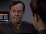 Filename=extant_StarTrek_VOY_6x10-Pathfinder_01710.jpg
Filesize=144KiB
Dimensions=1200x900
Date added=Dec 28, 2019 extant_StarTrek_VOY_6x10-Pathfinder_01710.jpg