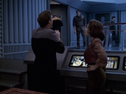Filename=extant_StarTrek_VOY_6x10-Pathfinder_01744.jpg
Filesize=185KiB
Dimensions=1200x900
Date added=Dec 28, 2019 extant_StarTrek_VOY_6x10-Pathfinder_01744.jpg