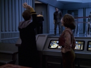 Filename=extant_StarTrek_VOY_6x10-Pathfinder_01745.jpg
Filesize=188KiB
Dimensions=1200x900
Date added=Dec 28, 2019 extant_StarTrek_VOY_6x10-Pathfinder_01745.jpg