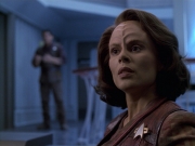Filename=extant_StarTrek_VOY_6x10-Pathfinder_01749.jpg
Filesize=173KiB
Dimensions=1200x900
Date added=Dec 28, 2019 extant_StarTrek_VOY_6x10-Pathfinder_01749.jpg