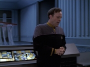 Filename=extant_StarTrek_VOY_6x10-Pathfinder_01817.jpg
Filesize=165KiB
Dimensions=1200x900
Date added=Dec 28, 2019 extant_StarTrek_VOY_6x10-Pathfinder_01817.jpg