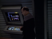 Filename=extant_StarTrek_VOY_6x10-Pathfinder_01894.jpg
Filesize=129KiB
Dimensions=1200x900
Date added=Dec 28, 2019 extant_StarTrek_VOY_6x10-Pathfinder_01894.jpg