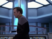 extant_StarTrek_VOY_6x10-Pathfinder_01952.jpg