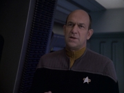 extant_StarTrek_VOY_6x10-Pathfinder_01971.jpg