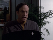 Filename=extant_StarTrek_VOY_6x10-Pathfinder_02113.jpg
Filesize=151KiB
Dimensions=1200x900
Date added=Dec 28, 2019 extant_StarTrek_VOY_6x10-Pathfinder_02113.jpg
