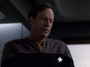 Filename=extant_StarTrek_VOY_6x10-Pathfinder_02185.jpg
Filesize=123KiB
Dimensions=1200x900
Date added=Dec 28, 2019 extant_StarTrek_VOY_6x10-Pathfinder_02185.jpg