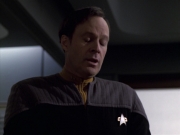 Filename=extant_StarTrek_VOY_6x10-Pathfinder_02189.jpg
Filesize=123KiB
Dimensions=1200x900
Date added=Dec 28, 2019 extant_StarTrek_VOY_6x10-Pathfinder_02189.jpg