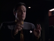 Filename=extant_StarTrek_VOY_6x10-Pathfinder_02249.jpg
Filesize=123KiB
Dimensions=1200x900
Date added=Dec 28, 2019 extant_StarTrek_VOY_6x10-Pathfinder_02249.jpg