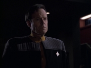 Filename=extant_StarTrek_VOY_6x10-Pathfinder_02275.jpg
Filesize=110KiB
Dimensions=1200x900
Date added=Dec 28, 2019 extant_StarTrek_VOY_6x10-Pathfinder_02275.jpg