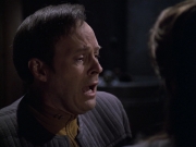 Filename=extant_StarTrek_VOY_6x10-Pathfinder_02401.jpg
Filesize=138KiB
Dimensions=1200x900
Date added=Dec 28, 2019 extant_StarTrek_VOY_6x10-Pathfinder_02401.jpg