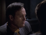 Filename=extant_StarTrek_VOY_6x10-Pathfinder_02424.jpg
Filesize=139KiB
Dimensions=1200x900
Date added=Dec 28, 2019 extant_StarTrek_VOY_6x10-Pathfinder_02424.jpg