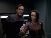 Filename=extant_StarTrek_VOY_6x10-Pathfinder_02910.jpg
Filesize=151KiB
Dimensions=1200x900
Date added=Dec 28, 2019 extant_StarTrek_VOY_6x10-Pathfinder_02910.jpg