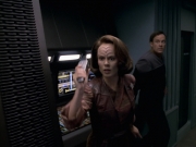 Filename=extant_StarTrek_VOY_6x10-Pathfinder_02912.jpg
Filesize=166KiB
Dimensions=1200x900
Date added=Dec 28, 2019 extant_StarTrek_VOY_6x10-Pathfinder_02912.jpg