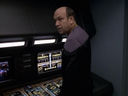 Filename=extant_StarTrek_VOY_6x10-Pathfinder_02974.jpg
Filesize=144KiB
Dimensions=1200x900
Date added=Dec 28, 2019 extant_StarTrek_VOY_6x10-Pathfinder_02974.jpg