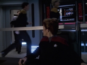 Filename=extant_StarTrek_VOY_6x10-Pathfinder_02983.jpg
Filesize=176KiB
Dimensions=1200x900
Date added=Dec 28, 2019 extant_StarTrek_VOY_6x10-Pathfinder_02983.jpg