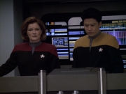 Filename=extant_StarTrek_VOY_6x10-Pathfinder_03343.jpg
Filesize=172KiB
Dimensions=1200x900
Date added=Dec 28, 2019 extant_StarTrek_VOY_6x10-Pathfinder_03343.jpg