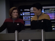 Filename=extant_StarTrek_VOY_6x10-Pathfinder_03347.jpg
Filesize=165KiB
Dimensions=1200x900
Date added=Dec 28, 2019 extant_StarTrek_VOY_6x10-Pathfinder_03347.jpg