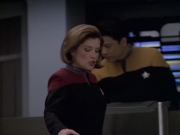 Filename=extant_StarTrek_VOY_6x10-Pathfinder_03370.jpg
Filesize=131KiB
Dimensions=1200x900
Date added=Dec 28, 2019 extant_StarTrek_VOY_6x10-Pathfinder_03370.jpg