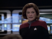 Filename=extant_StarTrek_VOY_6x10-Pathfinder_03378.jpg
Filesize=151KiB
Dimensions=1200x900
Date added=Dec 28, 2019 extant_StarTrek_VOY_6x10-Pathfinder_03378.jpg