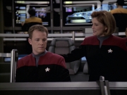 Filename=extant_StarTrek_VOY_6x10-Pathfinder_03419.jpg
Filesize=170KiB
Dimensions=1200x900
Date added=Dec 28, 2019 extant_StarTrek_VOY_6x10-Pathfinder_03419.jpg